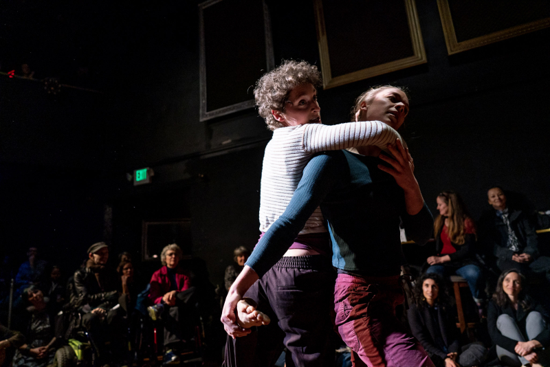 Molly Rose-Williams and Aviva Rose-Williams. Photo by Hans Holtan.